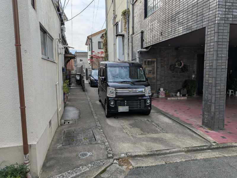 旗竿地の駐車