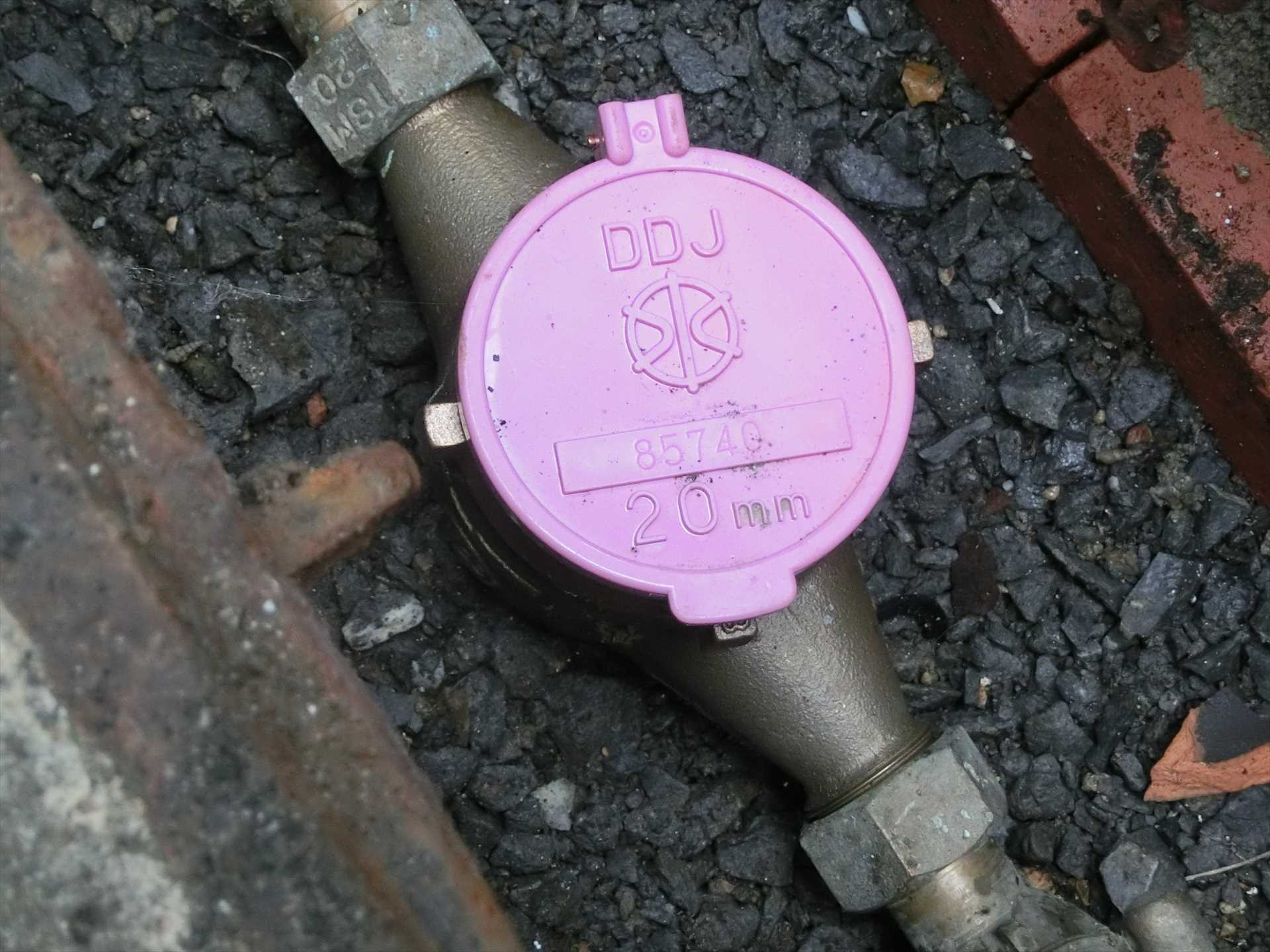 水道メーターの蓋